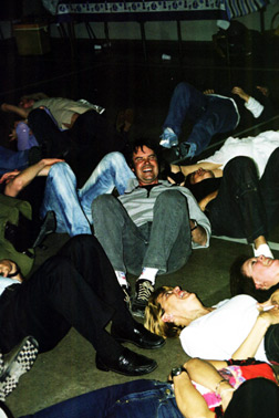 Soir�e Rire et Danse : m�ditation du rire